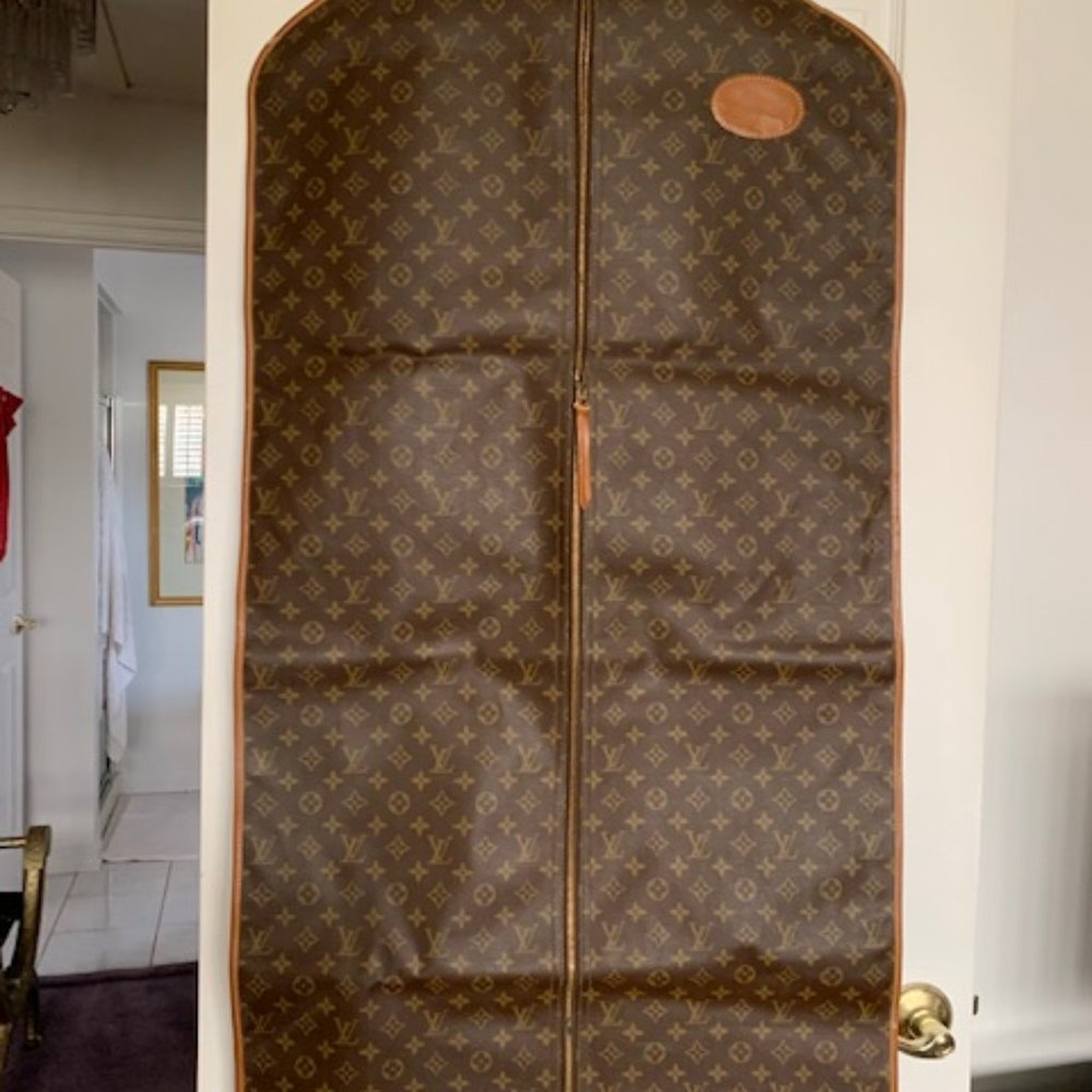 Louis Vuitton Garment Bag
